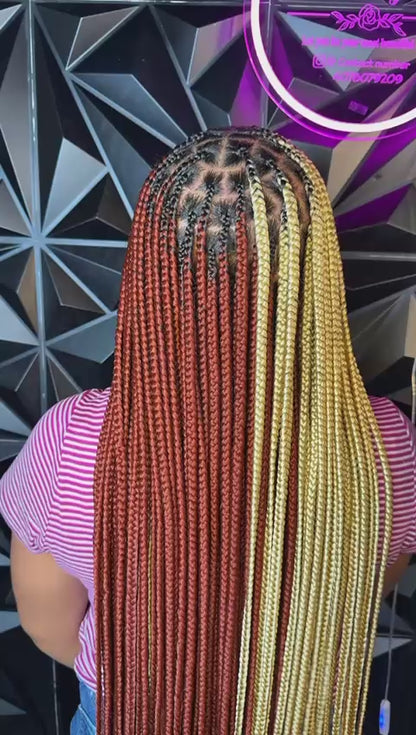 Women’s Hair Styling & Combing